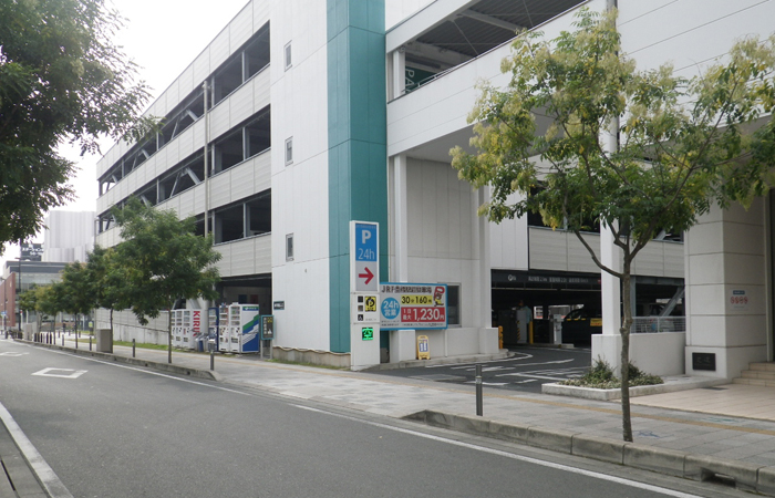 JRF豊橋駅前駐車場